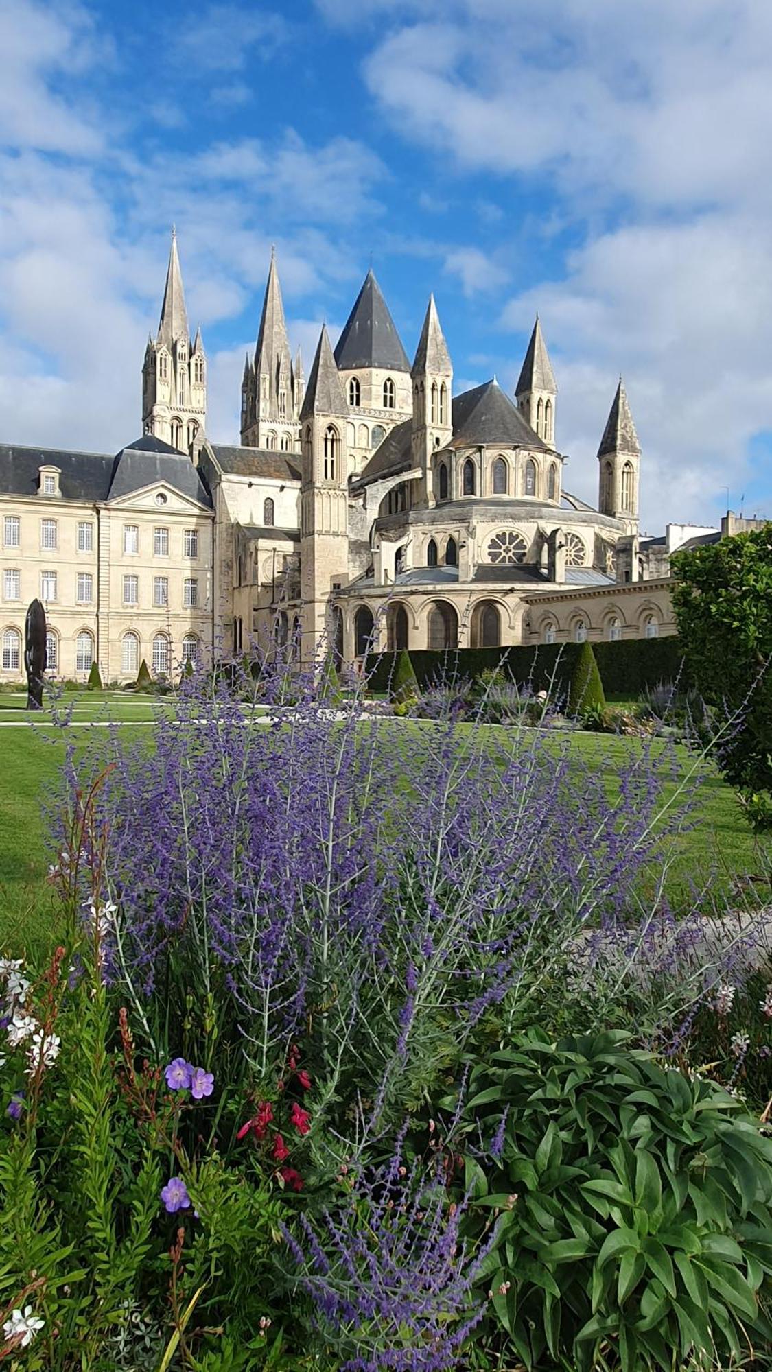 T2, Centre Apartment Caen
